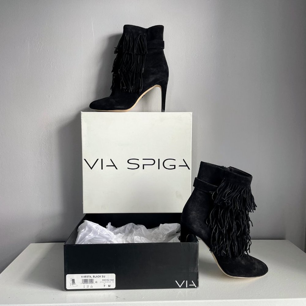 Via Spiga Black Suede Heel Fringe Ankle Boots